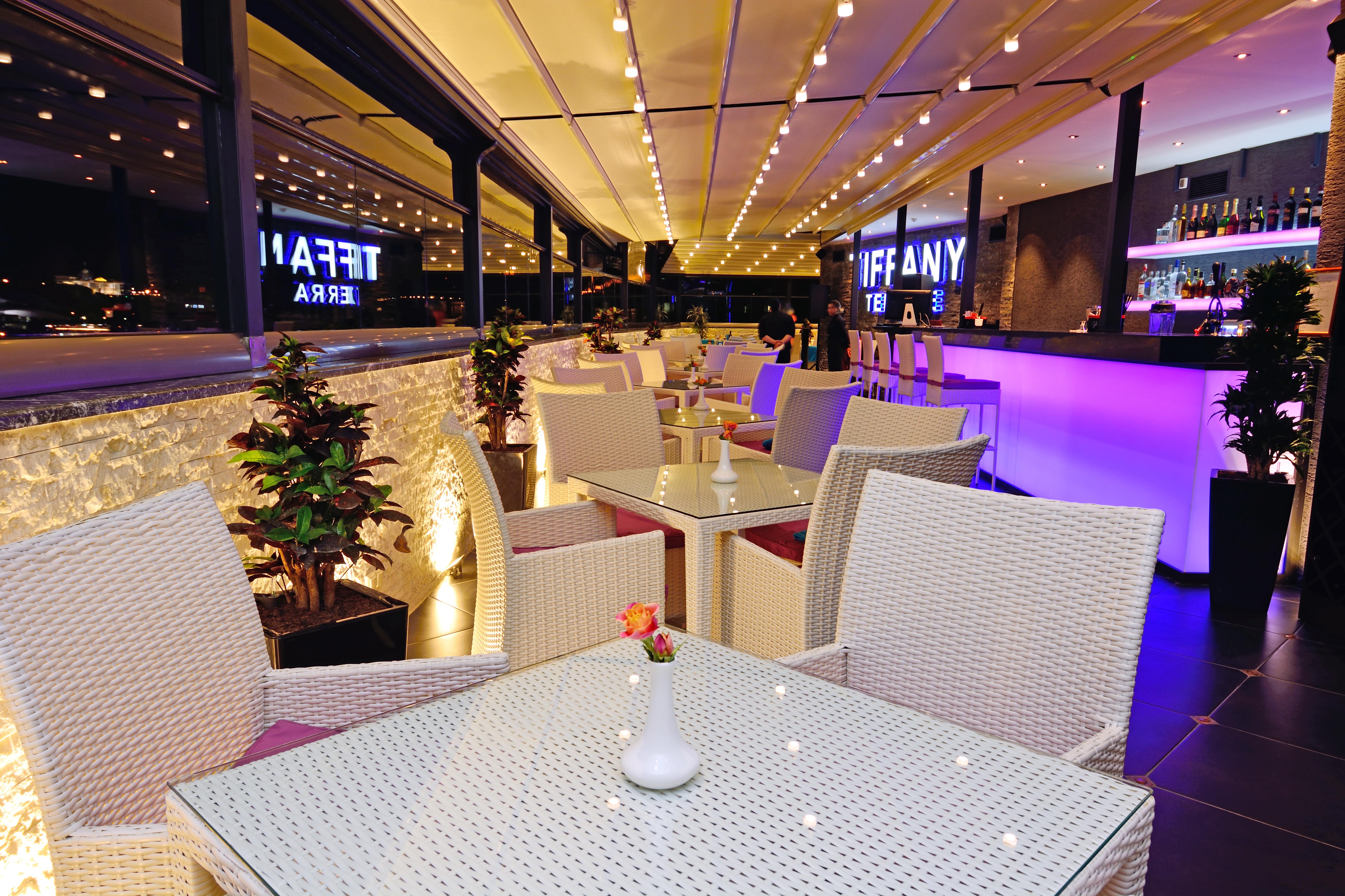 River Side Hotel Tbilisi Exterior foto Interior of the restaurant